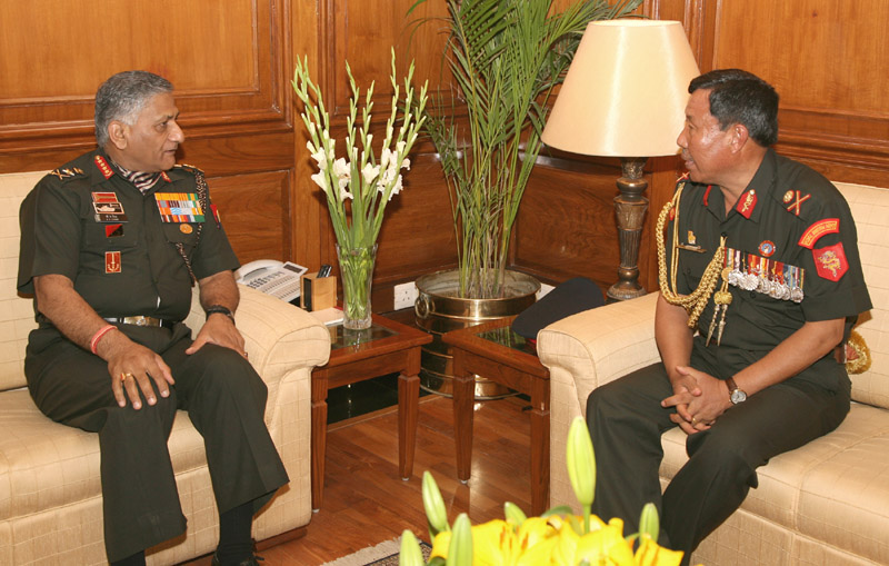 The COAS, Royal Bhutan Army, Maj. Gen. Batoo Tshering meeting the Chief of Army Staff, General V.K. Singh, in New Delhi on March 14, 2012