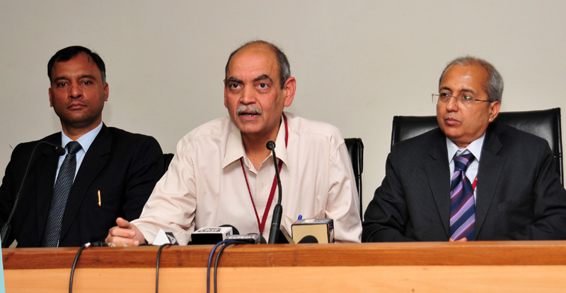 The Additional Secretary (I&B), Shri Rajiv Takru and..