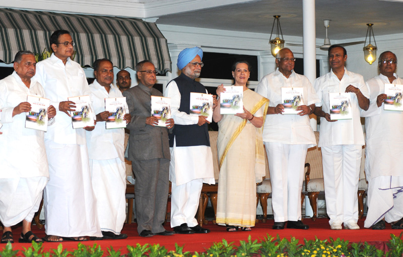 The Prime Minister, Dr. Manmohan Singh releasing the “Report.....