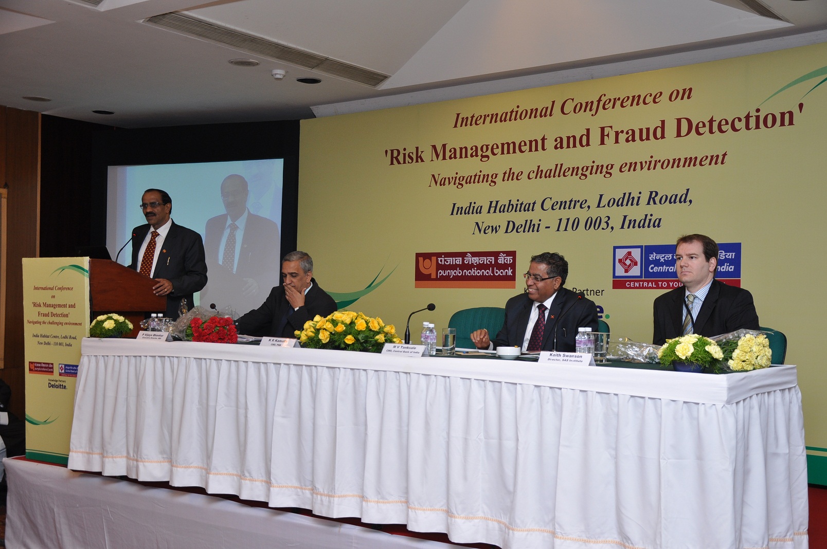 Sh. KR Kamath, CMD, PNB,  addressing the conference....