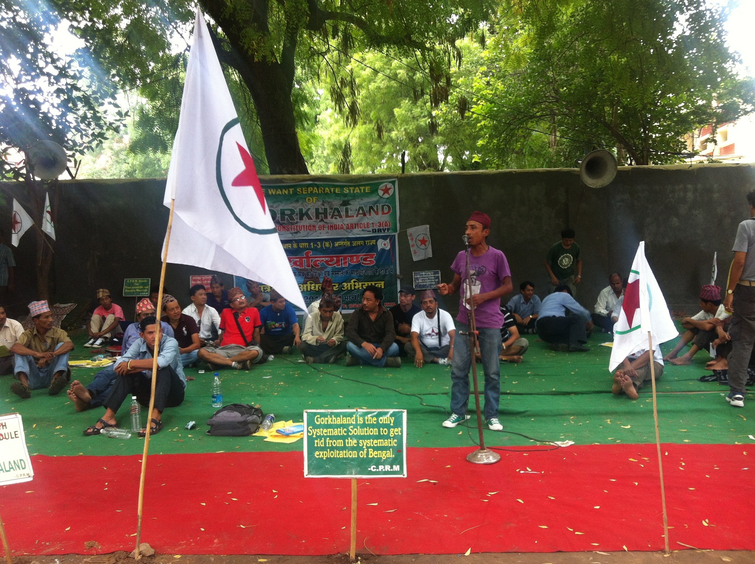 Ghorkha activists demands separate state Gorkhaland stages protest at Jantar Mantar in New Delhi