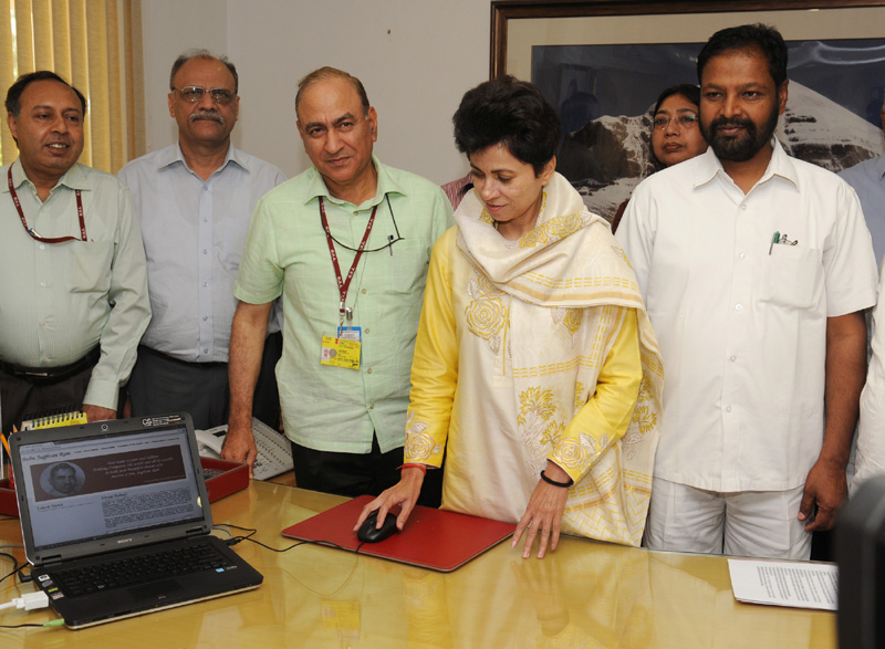 The Union Minister for Social Justice & Empowerment, Kum. Selja launching the Website...