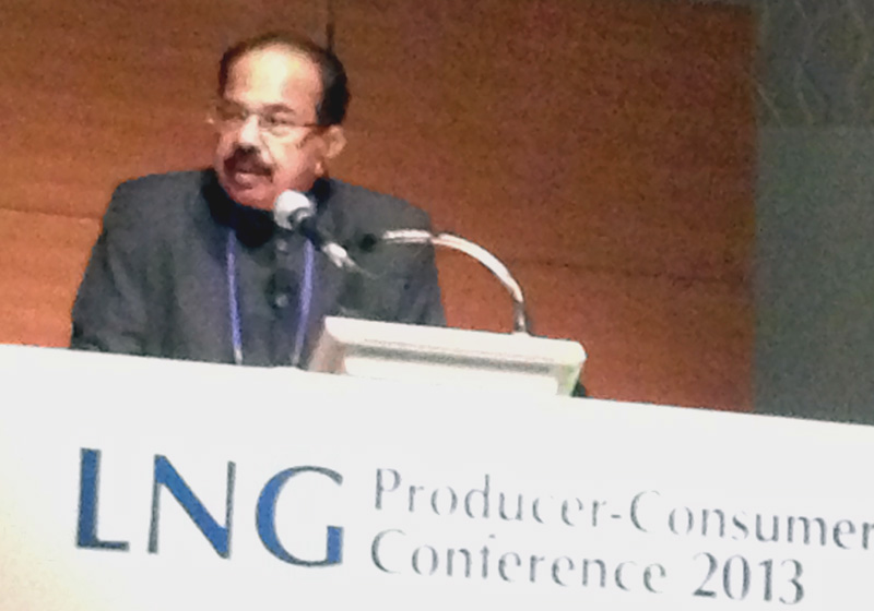 The Union Minister for Petroleum & Natural Gas, Dr. M. Veerappa Moily delivering the keynote address at the 2nd LNG Producer-Consumer Conference 2013, in Tokyo, Japan