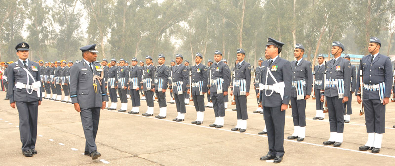 The Air Officer Commanding-in-Chief (AOC-in-C), Maintenance Command, Indian Air Force, Air Marshal P. Kanakaraj inspecting Guard of Honour, during his visit at Air Force Station, Tughlakabad, in New Delhi