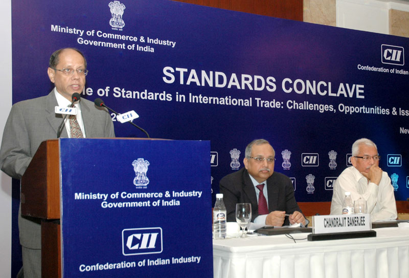 The Cabinet Secretary, Shri Ajit Kumar Seth addressing the “Standards Conclave ...