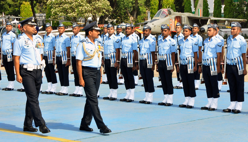 The Chief of the Air Staff, Air Chief Marshal Arup Raha reviewing the Guard of Honour, at Bamrauli airport, in Allahabad
