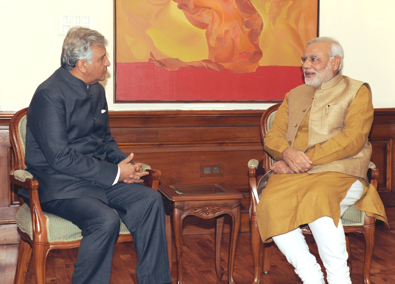 The Governor of Meghalaya, Shri K.K. Paul calling on the Prime Minister, ...