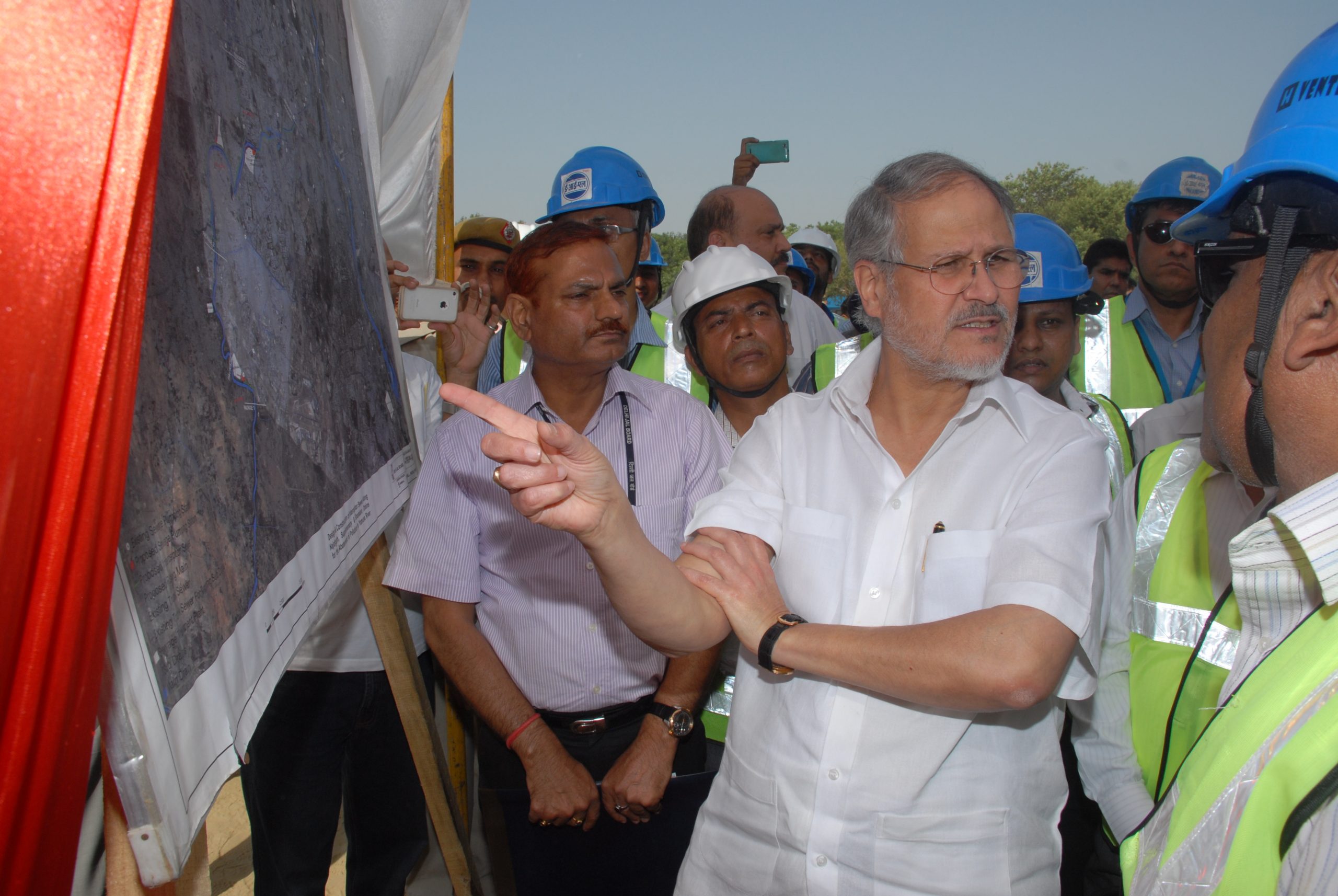 LG NAJEEB JUNG INSPECTS INTERCEPTOR SEWER PROJECT AND WATER ATM...