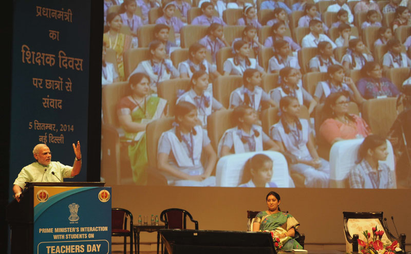 The Prime Minister, Shri Narendra Modi addressing at the "Teachers' Day" ...