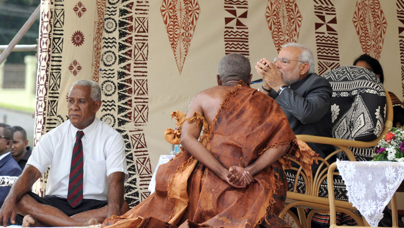 The Prime Minister, Shri Narendra Modi being given traditional welcome, in Suva, Fiji