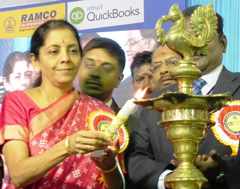 The Minister of State for Commerce & Industry (Independent Charge), Smt. Nirmala Sitharaman...