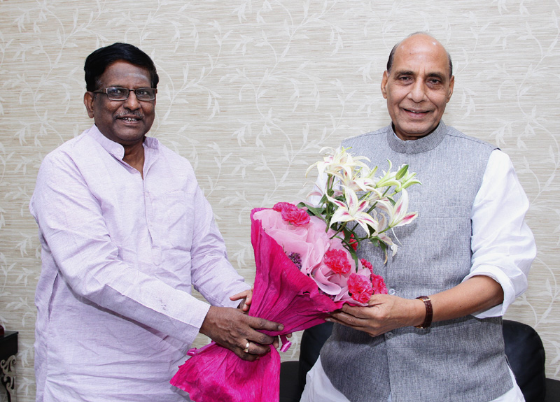 The Governor-designate of Meghalaya, Shri V. Shanmuganathan calling on the ..