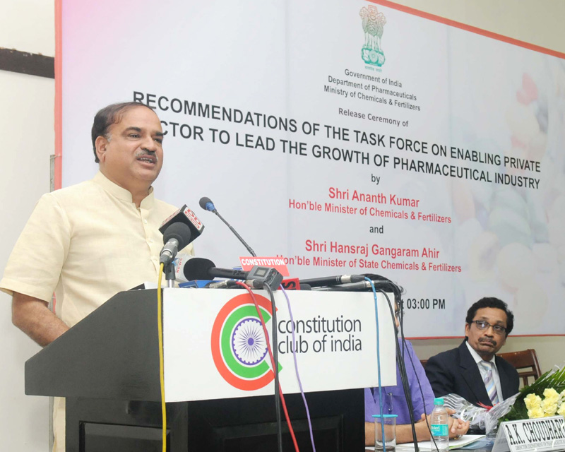 The Union Minister for Chemicals and Fertilizers, Shri Ananth Kumar addressing..