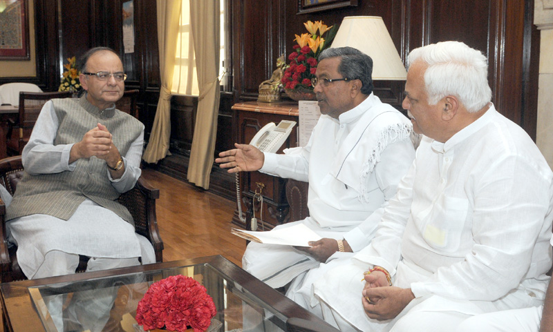 The Chief Minister of Karnataka, Shri Siddaramaiah meeting the Union Minister for..