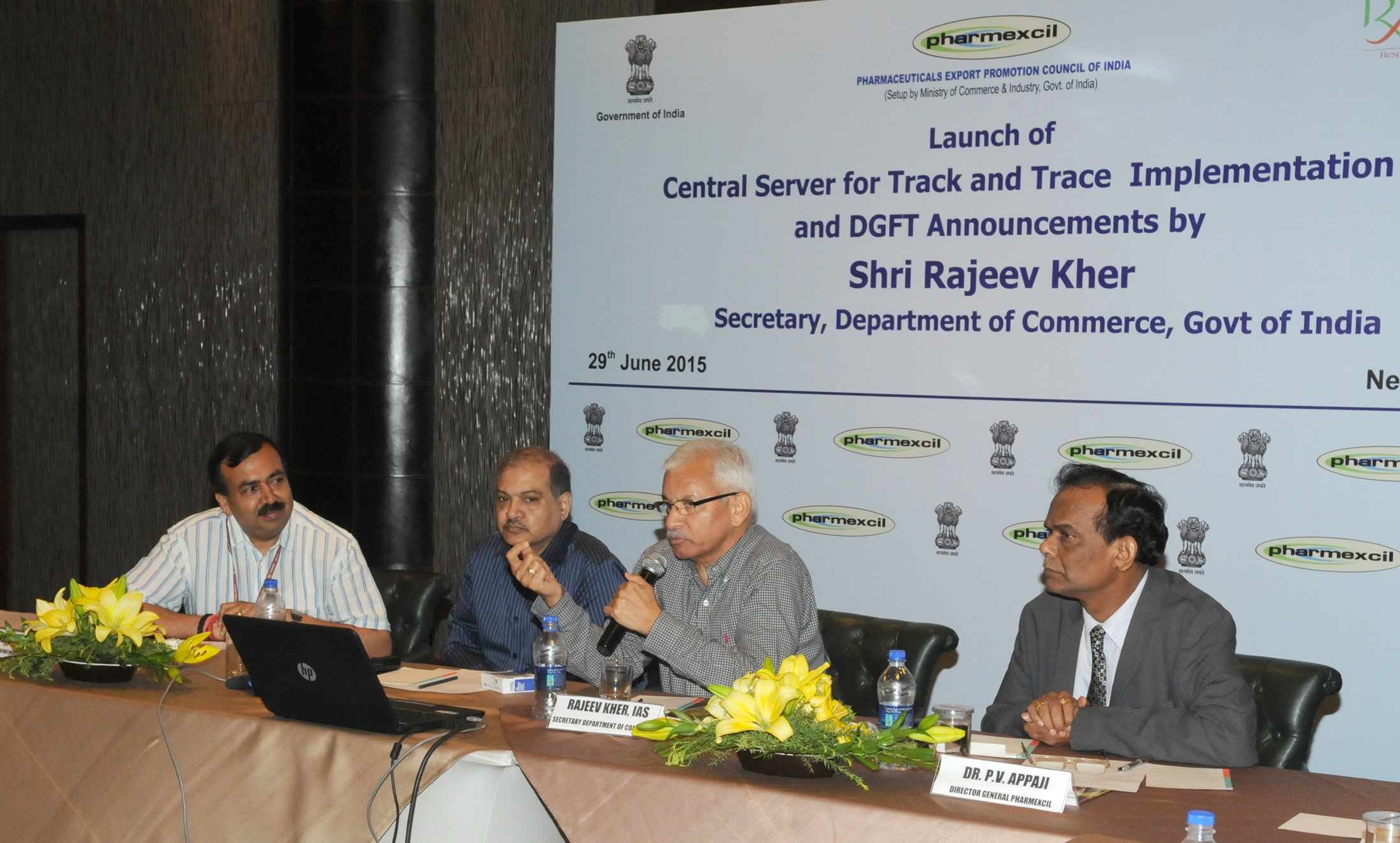 The Secretary, Department of Commerce, Shri Rajeev Kher addressing at the..