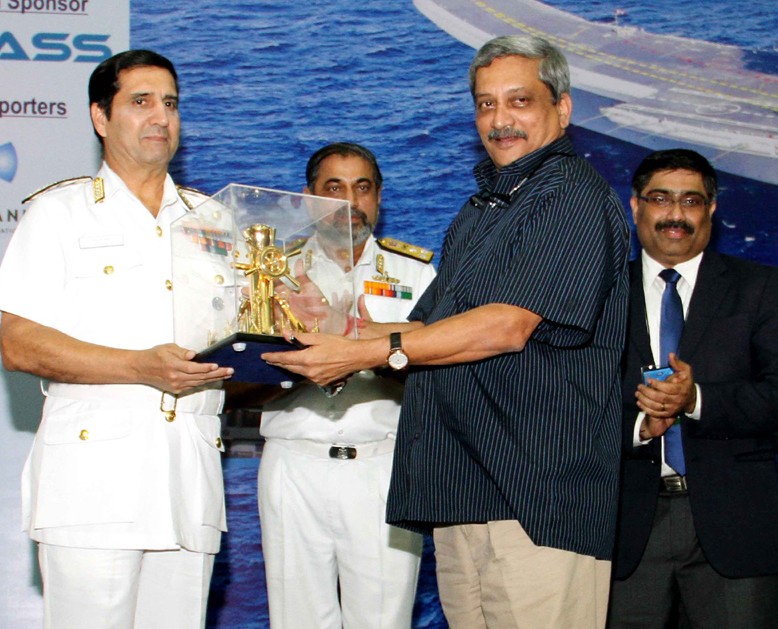 The Union Minister for Defence, Shri Manohar Parrikar being felicitated by the ...